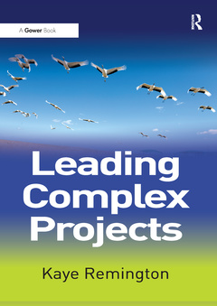 Couverture de l’ouvrage Leading Complex Projects