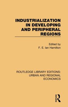 Couverture de l’ouvrage Industrialization in Developing and Peripheral Regions