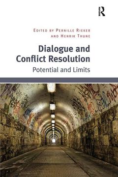 Couverture de l’ouvrage Dialogue and Conflict Resolution