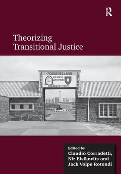 Couverture de l’ouvrage Theorizing Transitional Justice