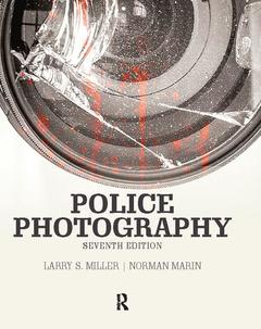 Couverture de l’ouvrage Police Photography