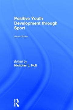Couverture de l’ouvrage Positive Youth Development through Sport