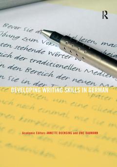 Couverture de l’ouvrage Developing Writing Skills in German