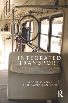 Couverture de l’ouvrage Integrated Transport