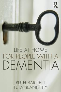 Couverture de l’ouvrage Life at Home for People with a Dementia