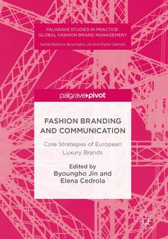 Couverture de l’ouvrage Fashion Branding and Communication