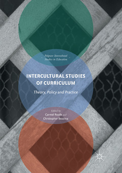 Couverture de l’ouvrage Intercultural Studies of Curriculum