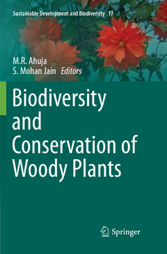 Couverture de l’ouvrage Biodiversity and Conservation of Woody Plants