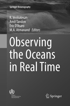 Couverture de l’ouvrage Observing the Oceans in Real Time