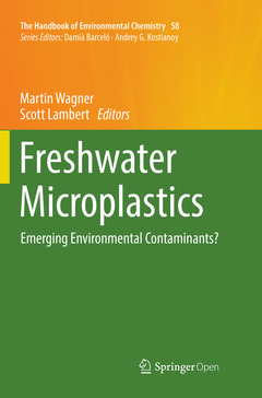 Couverture de l’ouvrage Freshwater Microplastics