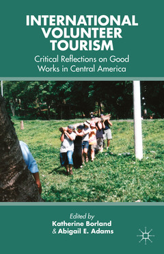 Couverture de l’ouvrage International Volunteer Tourism