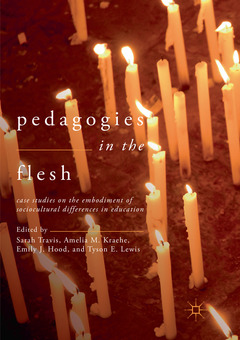 Couverture de l’ouvrage Pedagogies in the Flesh