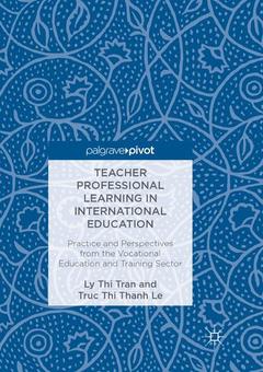 Couverture de l’ouvrage Teacher Professional Learning in International Education
