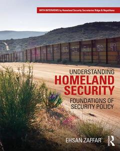 Couverture de l’ouvrage Understanding Homeland Security