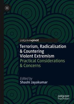 Couverture de l’ouvrage Terrorism, Radicalisation & Countering Violent Extremism