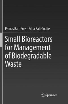 Couverture de l’ouvrage Small Bioreactors for Management of Biodegradable Waste