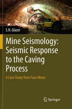 Couverture de l’ouvrage Mine Seismology: Seismic Response to the Caving Process