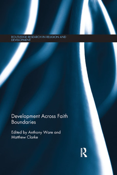 Couverture de l’ouvrage Development Across Faith Boundaries