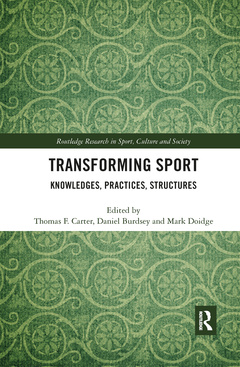 Couverture de l’ouvrage Transforming Sport