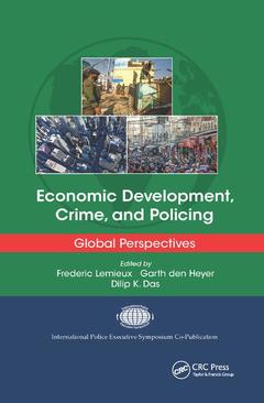 Couverture de l’ouvrage Economic Development, Crime, and Policing