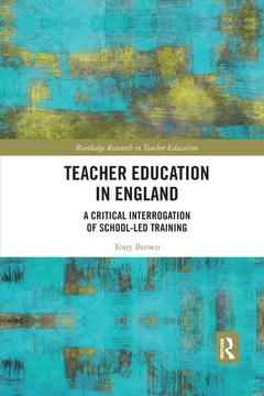 Couverture de l’ouvrage Teacher Education in England
