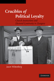 Couverture de l’ouvrage Crucibles of Political Loyalty