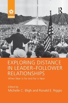 Couverture de l’ouvrage Exploring Distance in Leader-Follower Relationships
