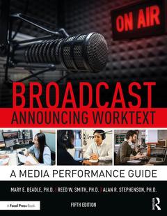 Couverture de l’ouvrage Broadcast Announcing Worktext