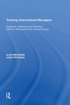Couverture de l’ouvrage Training International Managers