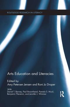 Couverture de l’ouvrage Arts Education and Literacies