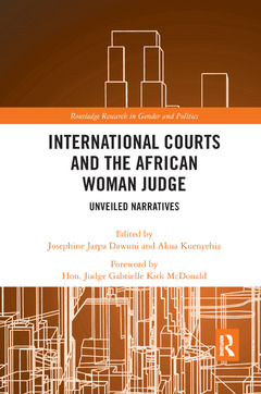 Couverture de l’ouvrage International Courts and the African Woman Judge