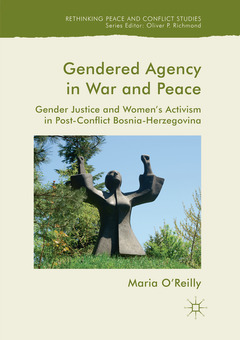 Couverture de l’ouvrage Gendered Agency in War and Peace