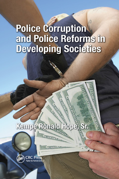 Couverture de l’ouvrage Police Corruption and Police Reforms in Developing Societies