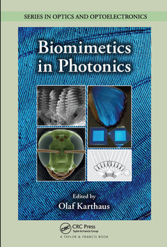 Couverture de l’ouvrage Biomimetics in Photonics