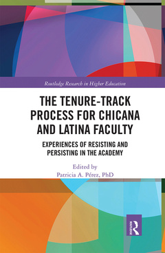 Couverture de l’ouvrage The Tenure-Track Process for Chicana and Latina Faculty