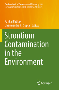 Couverture de l’ouvrage Strontium Contamination in the Environment