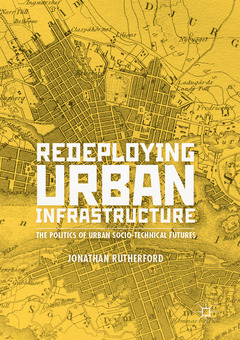 Couverture de l’ouvrage Redeploying Urban Infrastructure