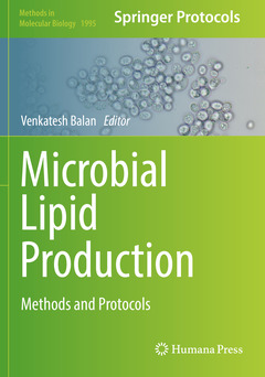 Couverture de l’ouvrage Microbial Lipid Production