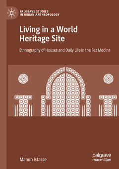 Cover of the book Living in a World Heritage Site