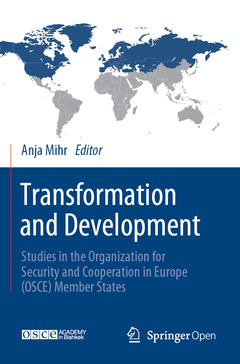 Couverture de l’ouvrage Transformation and Development