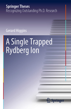 Couverture de l’ouvrage A Single Trapped Rydberg Ion