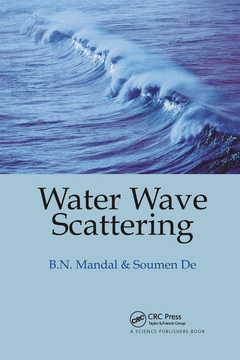 Couverture de l’ouvrage Water Wave Scattering