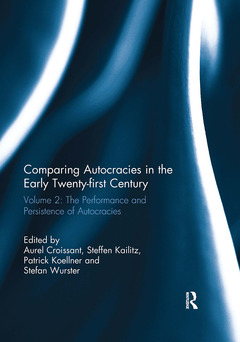 Couverture de l’ouvrage Comparing autocracies in the early Twenty-first Century