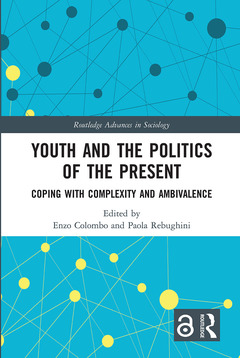 Couverture de l’ouvrage Youth and the Politics of the Present