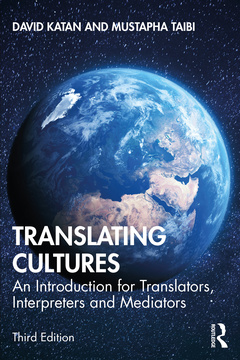 Couverture de l’ouvrage Translating Cultures