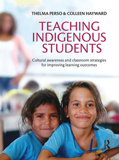 Couverture de l’ouvrage Teaching Indigenous Students
