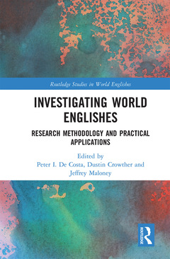 Couverture de l’ouvrage Investigating World Englishes