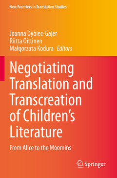 Couverture de l’ouvrage Negotiating Translation and Transcreation of Children's Literature