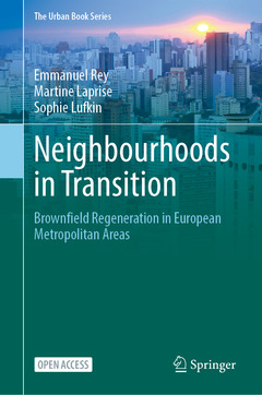 Couverture de l’ouvrage Neighbourhoods in Transition