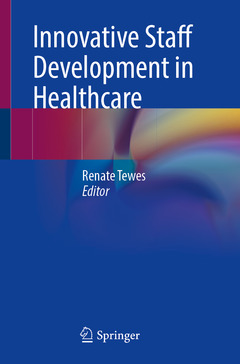 Couverture de l’ouvrage Innovative Staff Development in Healthcare